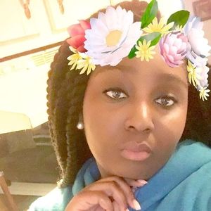 Meet your Posher, Tiara